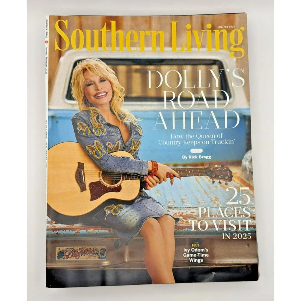 Southern Living Magazine Lot 6 2025 Dolly Parton Lainey Wilson Home Decor Recipe
